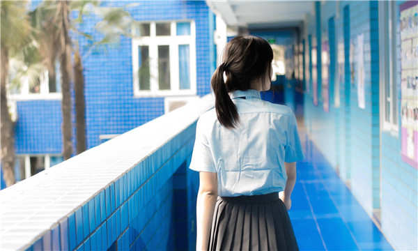 甘洛如何找到一个可以帮助我生孩子的女人？
